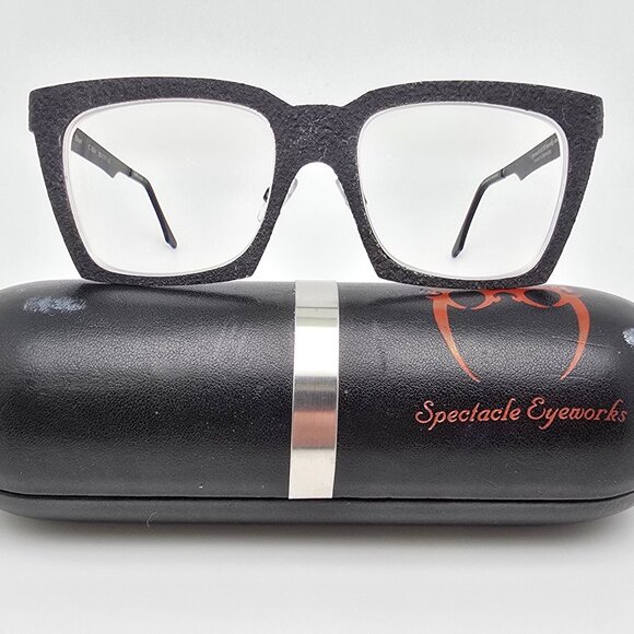 Spectacle Eyeworks Bret C 824 Black Stone Eyeglasses Frame w/ Case Germany 50mm